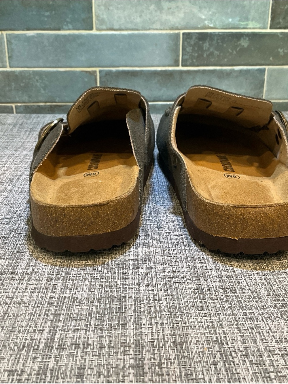 Cushionaire Canoe Suede Clogs In Khaki Women’s Size 8M - NEW - Picture 9 of 16